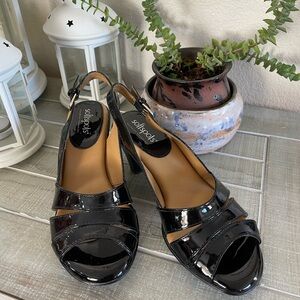 NWOT Beautiful Black Patented Softspotts